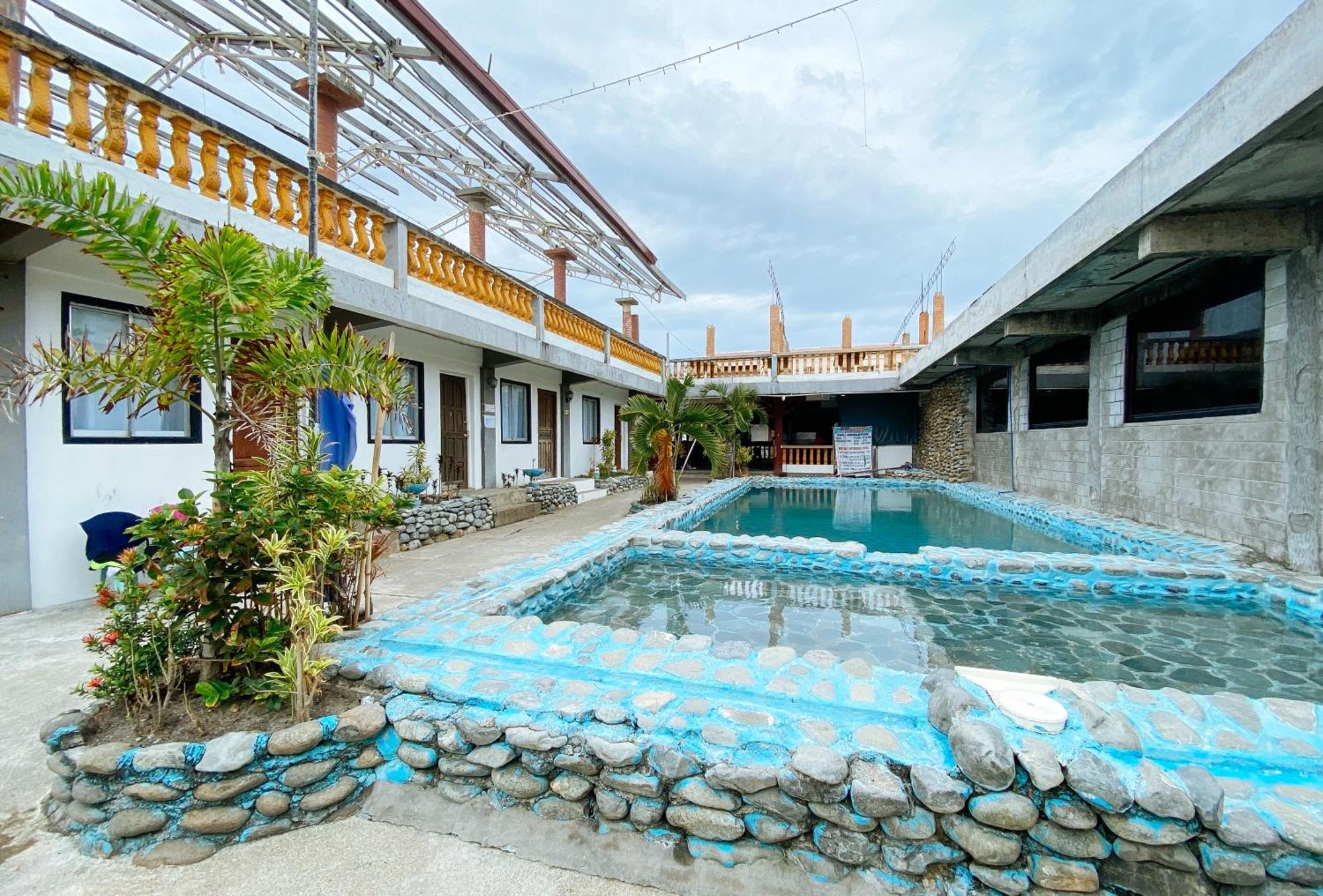 White Castle Beach Resort Iba Zambales Botolan Eksteriør bilde